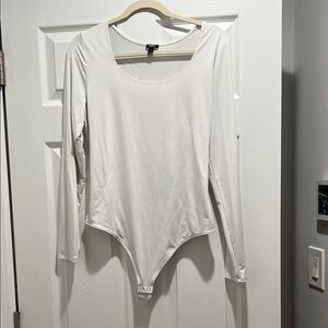 Express Classic White Scoop Neck Bodysuit